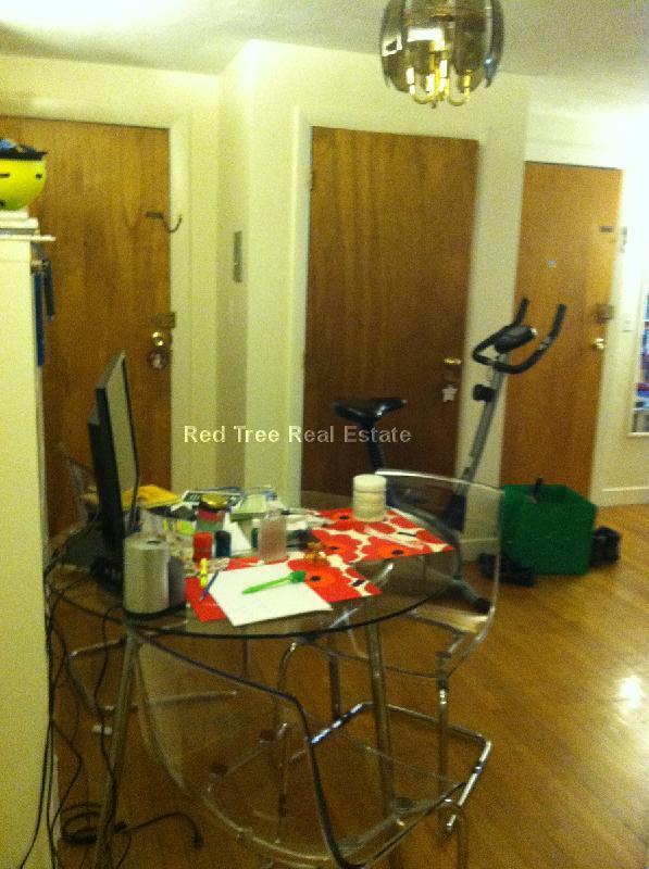 Building Photo - 15 Commonwealth Ct