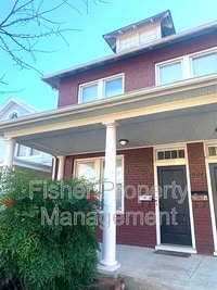 Building Photo - 1514 Bainbridge St
