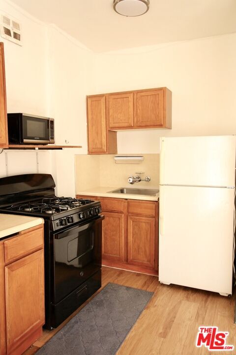 Building Photo - 2121 James M Wood Blvd