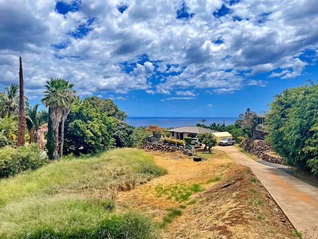 Building Photo - Maui Meadows - 2 Bed 1 Bath Unfurnished Cottage with Panoramic Ocean Views