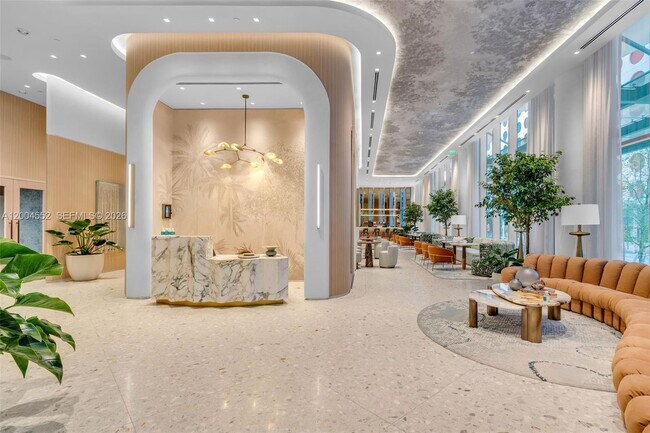 Building Photo - 77 SE 5th St