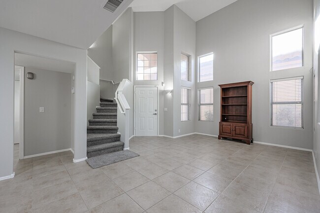 Building Photo - 4218 E Palo Brea Ln
