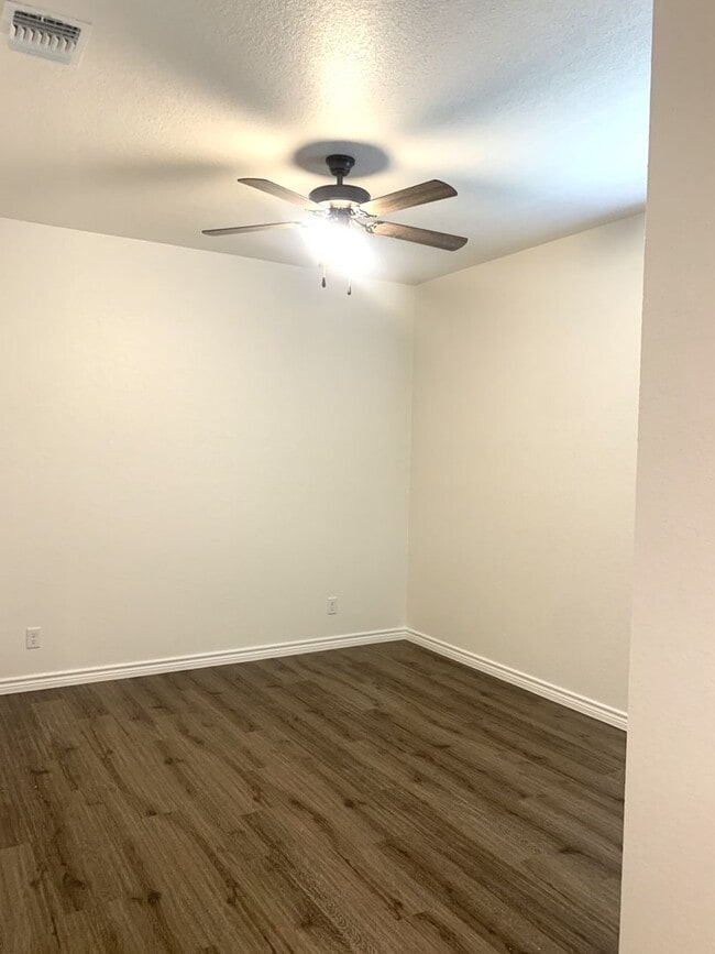 Building Photo - New Construction Duplex Available Now