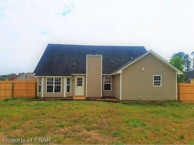 Building Photo - 106 Sweet Bay Ct