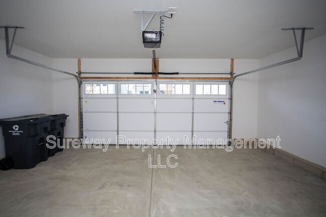 Building Photo - 7 Cole Pl