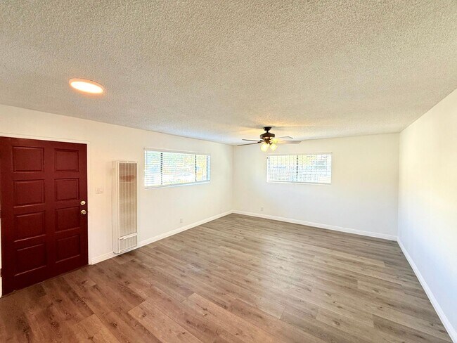 Building Photo - 2506-2508 Norfolk Street