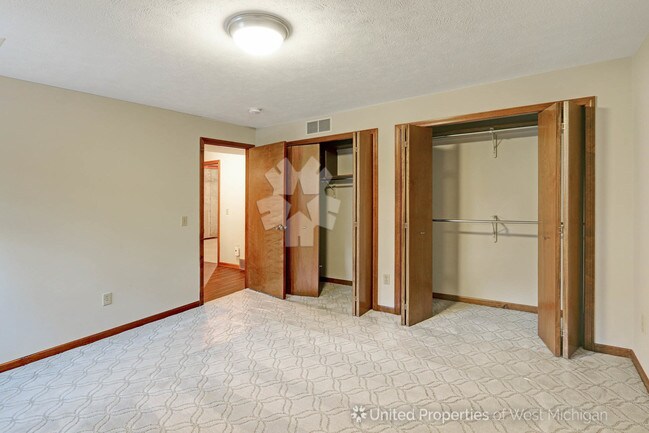 Building Photo - 229 Olivia Ct NW