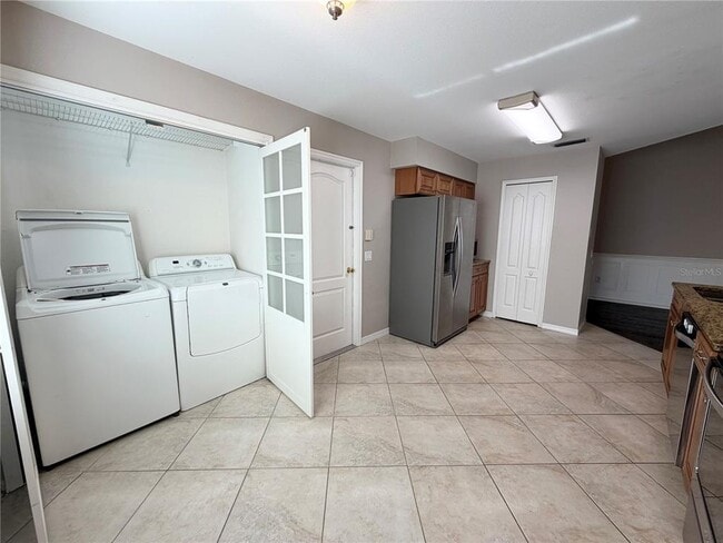 Building Photo - 8505 Bella Way