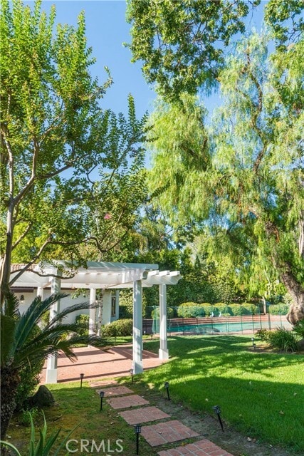 Building Photo - 5054 Encino Ave