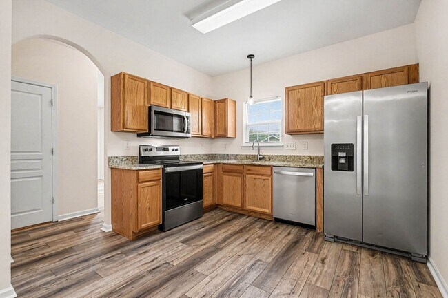Building Photo - 9232 Ducati Ln