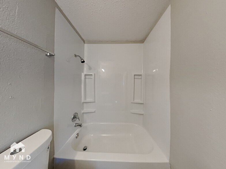 Building Photo - 3763 Rainford Dr