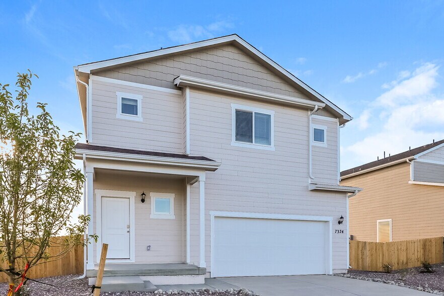 Building Photo - 7324 Crystal Ave