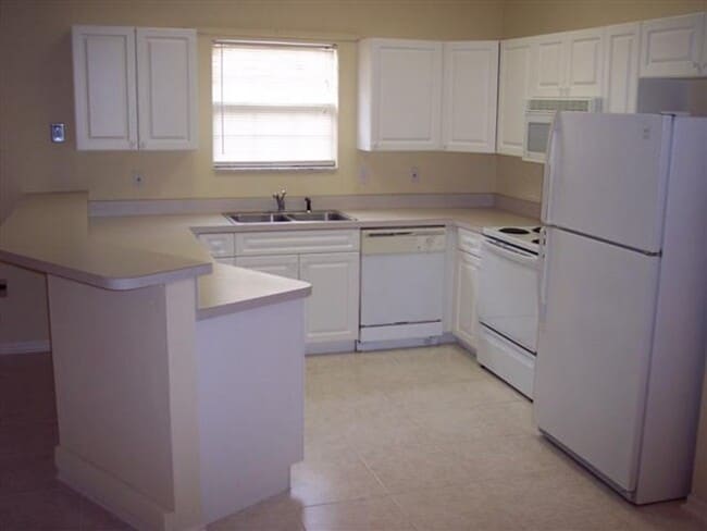 Building Photo - Just listed!   Home in Blues Creek!