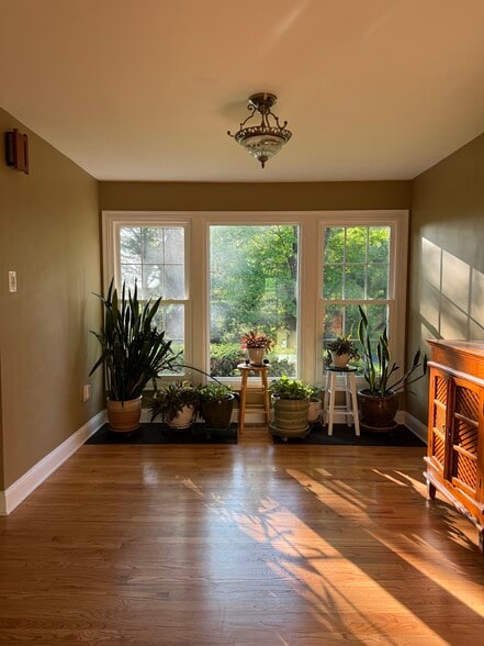 Dining Room - 7413 Skyline Dr