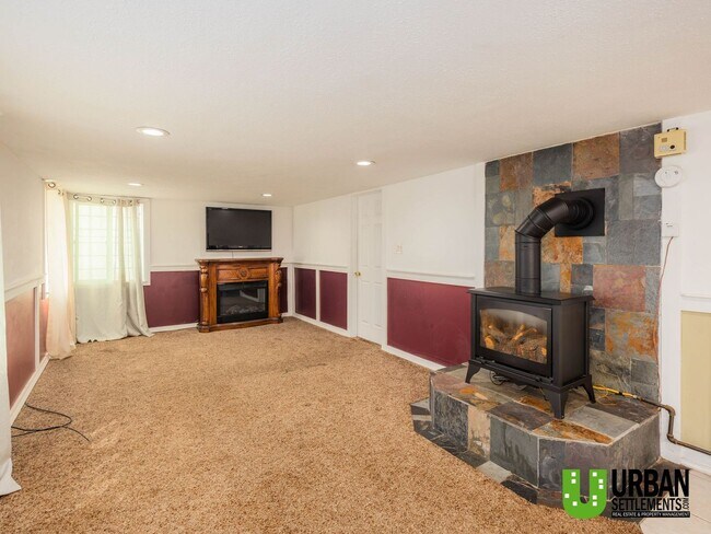 Building Photo - Charming 1-Bedroom Home with Cozy Upgrades in Spokane