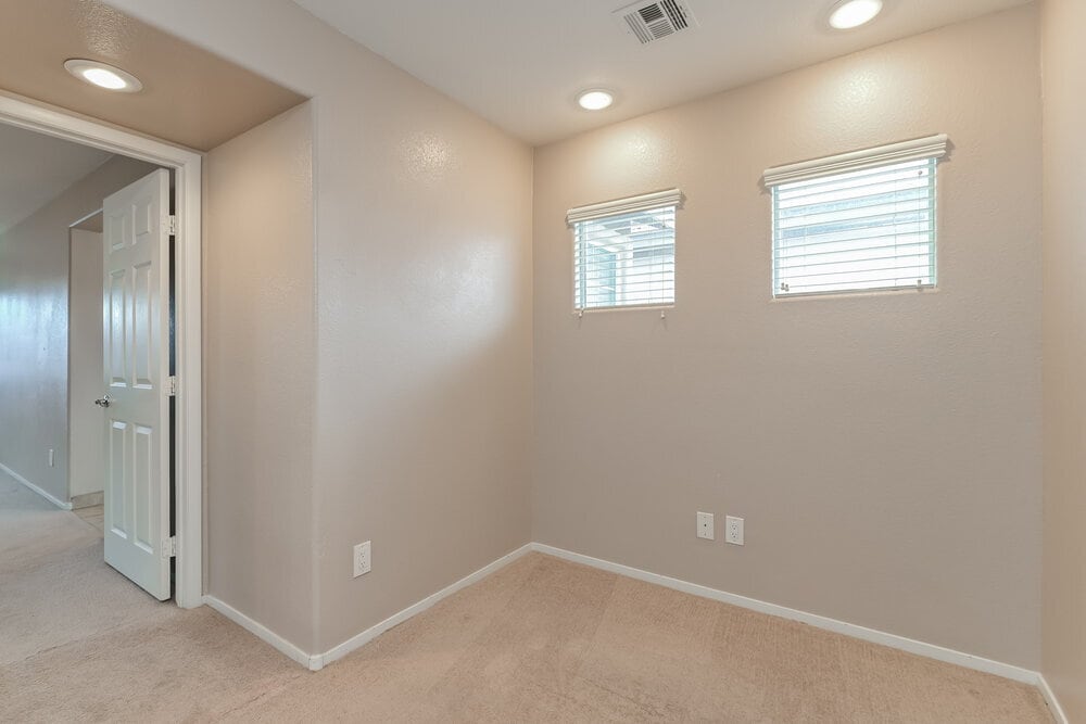 Building Photo - 9277 Lost Shanty Ct