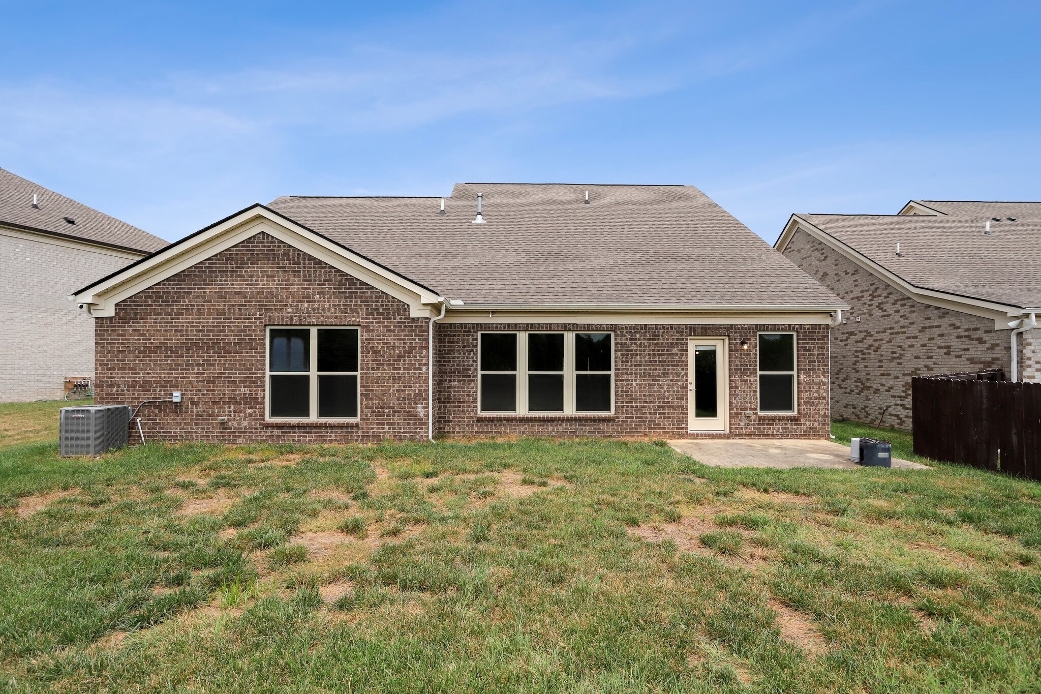 Building Photo - 307 Union Pier Dr
