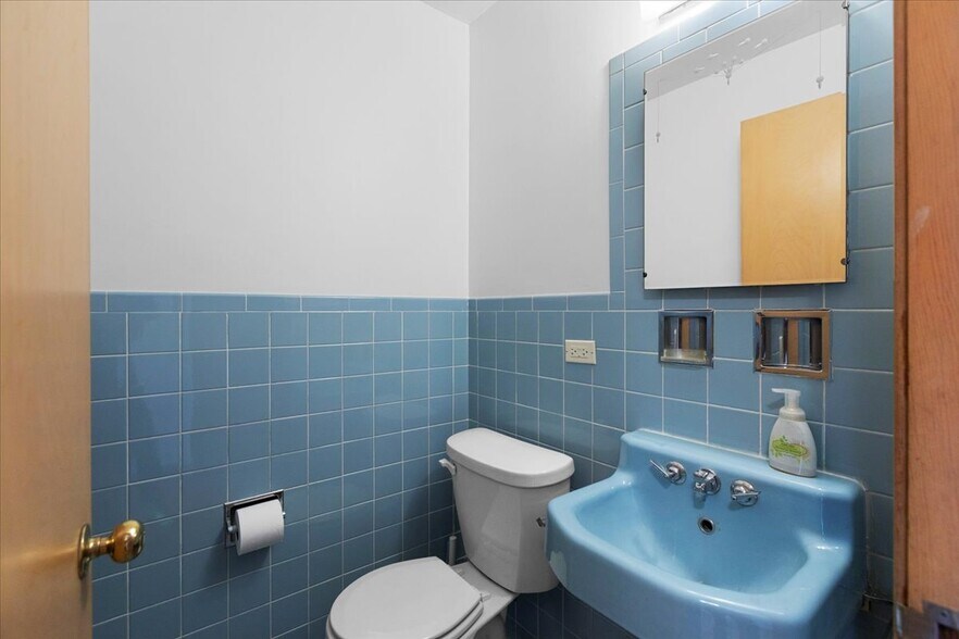 Building Photo - 5408 Harvard Ter