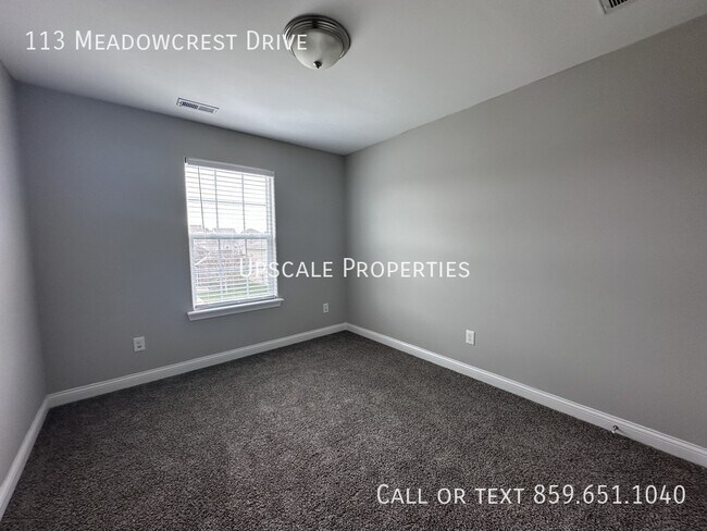 Building Photo - 113 Meadowcrest Dr