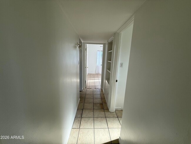 Building Photo - 1801 N 7th Ave