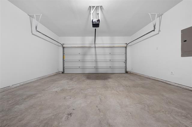 Building Photo - 100 Capewood Dr