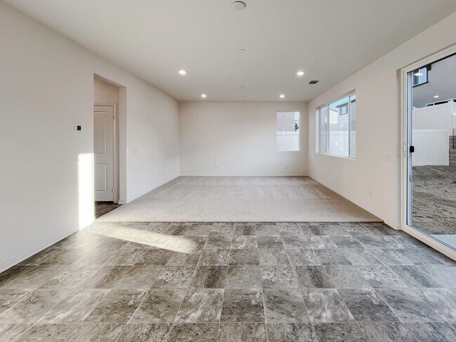 Building Photo - NEWER CONSTRUCTION ~SOLAR~ 3 BED 3 BATH BE...