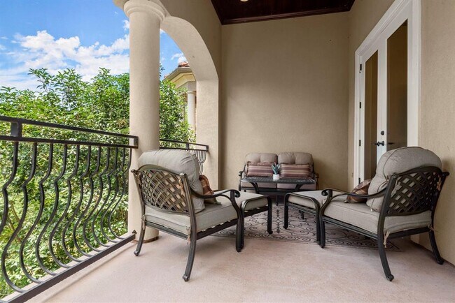 Building Photo - 106 La Vie Dr
