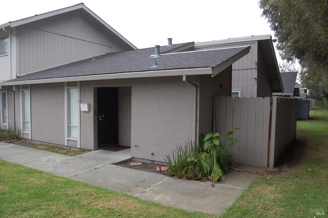 Building Photo - 77 El Toro Ct