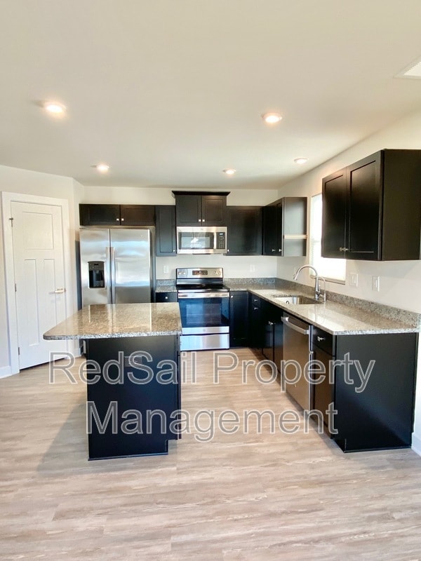 Building Photo - 6677 Jackson Cole Cir