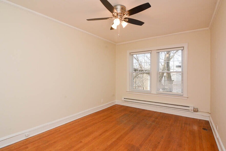 Building Photo - 2132 N Fremont St