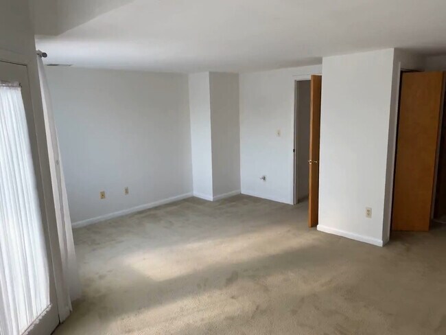 Building Photo - 19 Grand Bay Harbor Dr