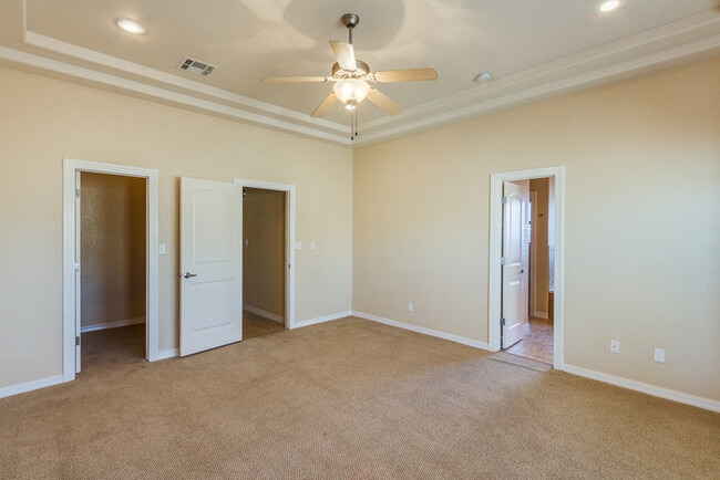 Building Photo - Custom 1 Story Home in Sandstone Ranch Est...