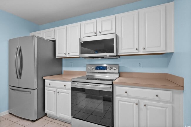 Building Photo - 1096 Harvester Cir