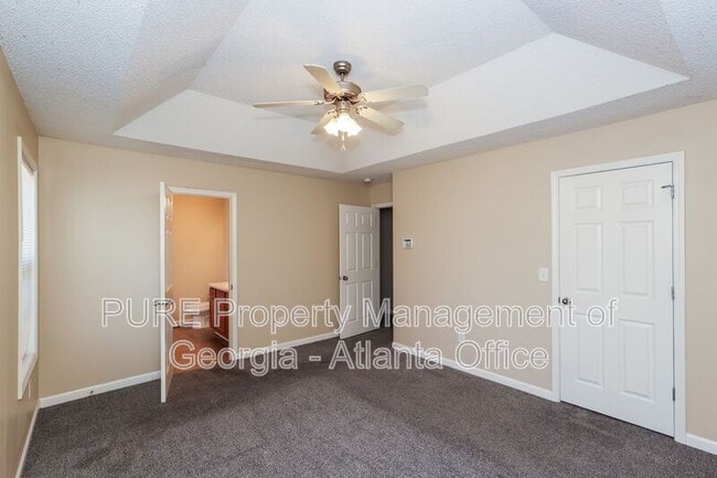 Building Photo - 145 Shady Ln