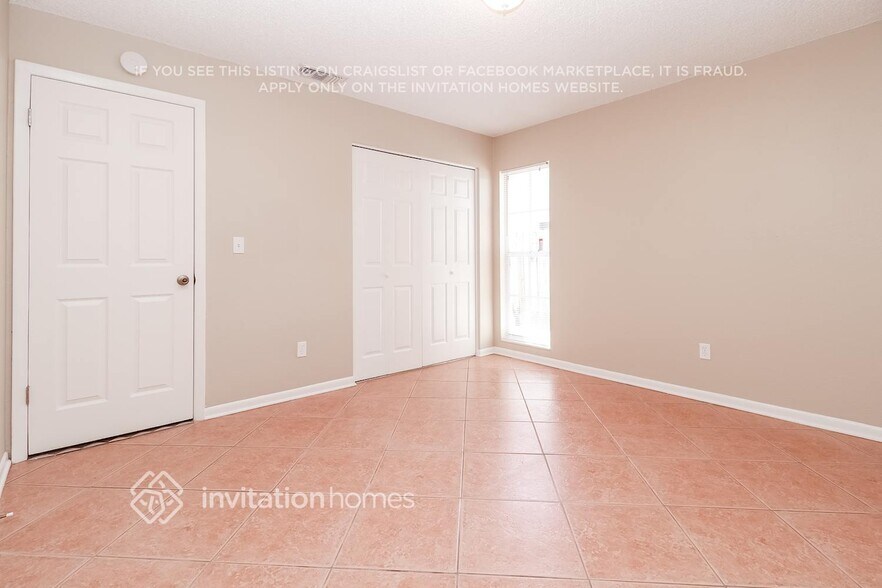 Building Photo - 12111 92nd Way N