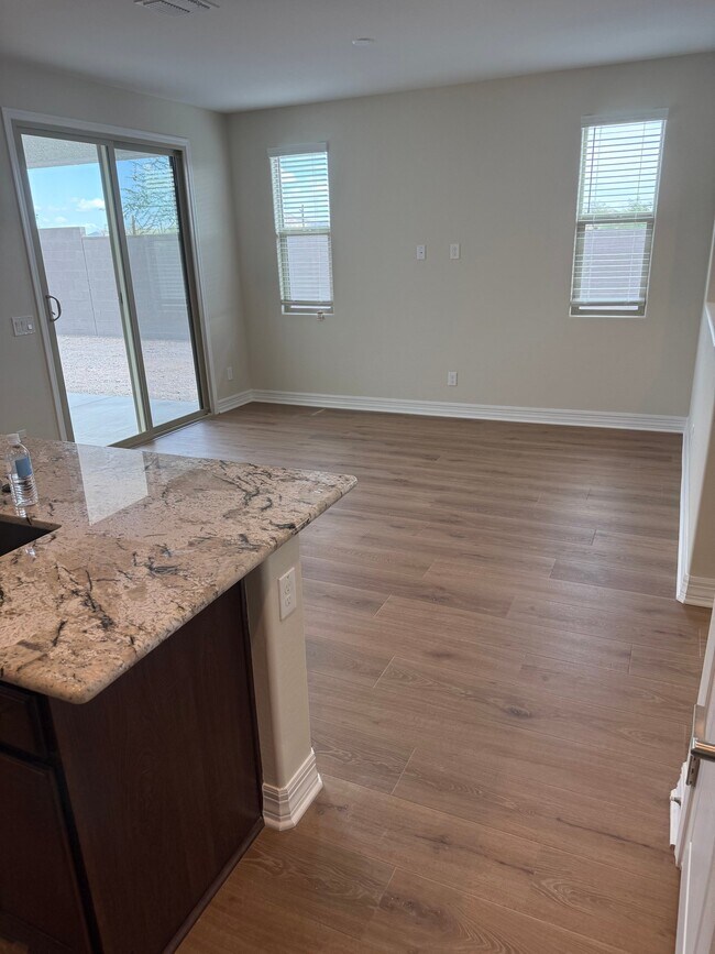 Building Photo - 17850 W Windmere Dr