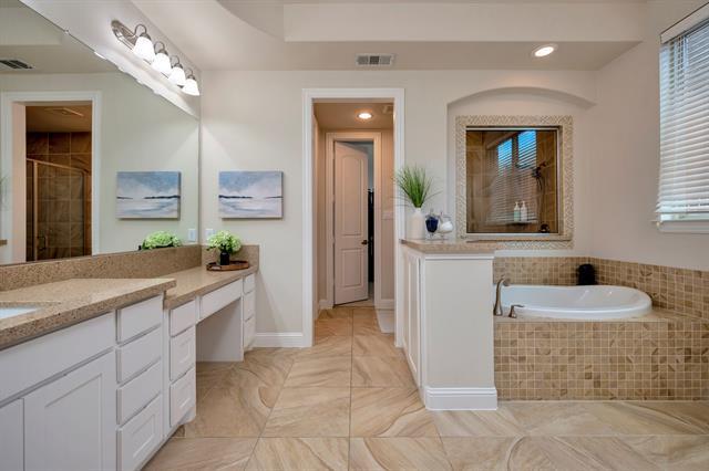 Building Photo - 4600 Crossvine Dr