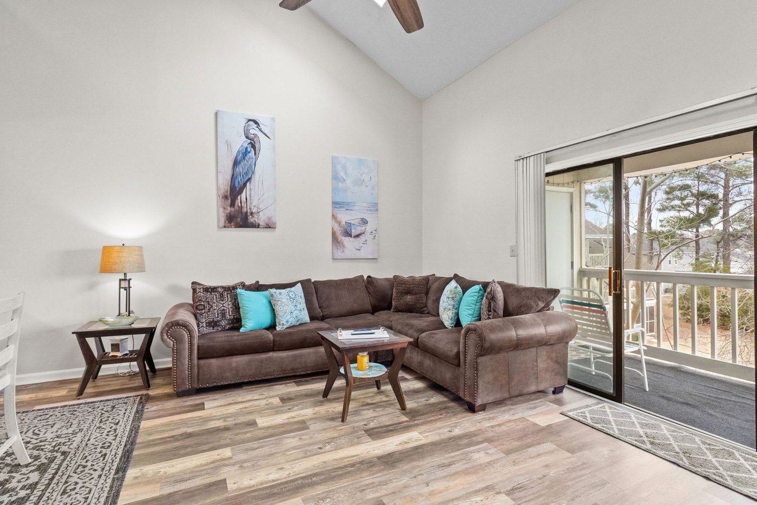 Building Photo - 1920 Bent Grass Dr