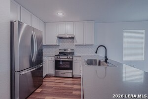 Building Photo - 13727 Barn Door