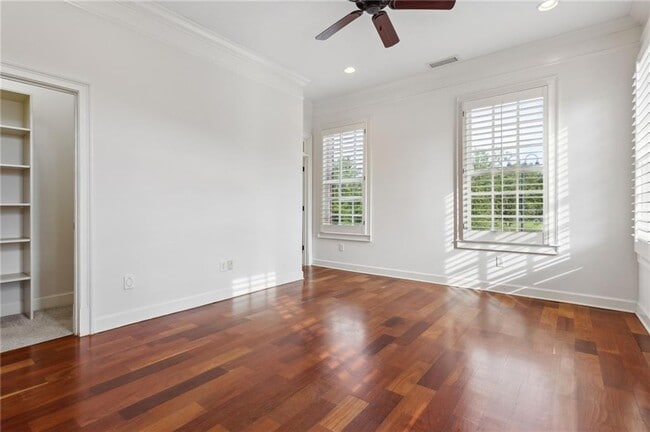 Building Photo - 24 Buford Village Walk