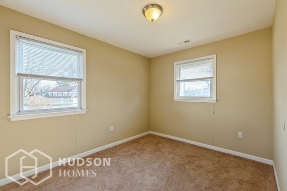 Building Photo - 1159 Lewis Terrace