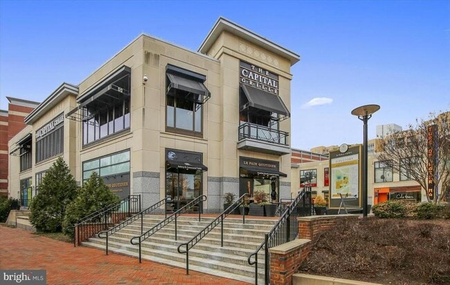 Building Photo - 4515 Willard Ave