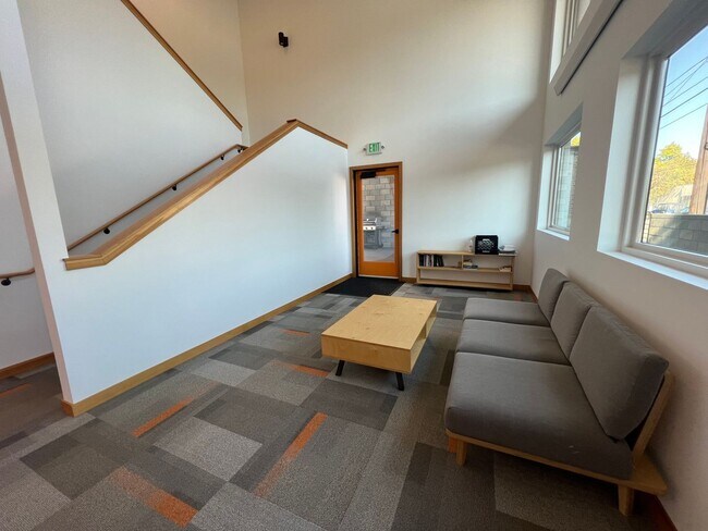 Building Photo - Recently Built Luxury Studio Apartment in ...