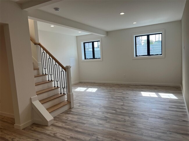 Building Photo - 1368 Lake Shore Dr