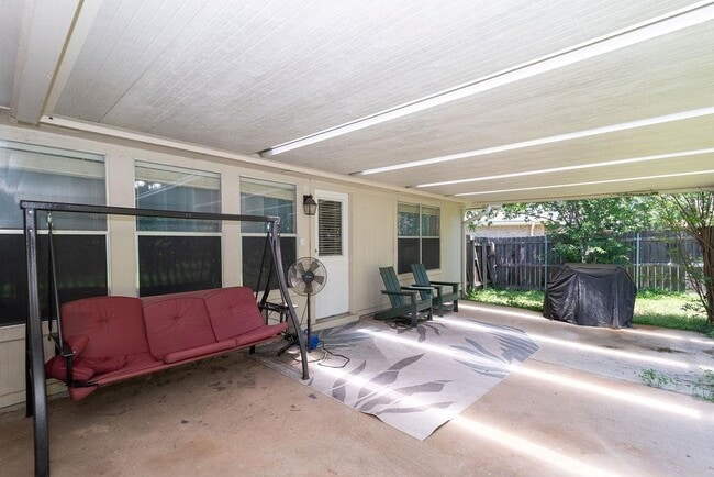 Building Photo - 2807 Beechnut Trce