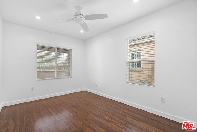 Building Photo - 1716 S Genesee Ave