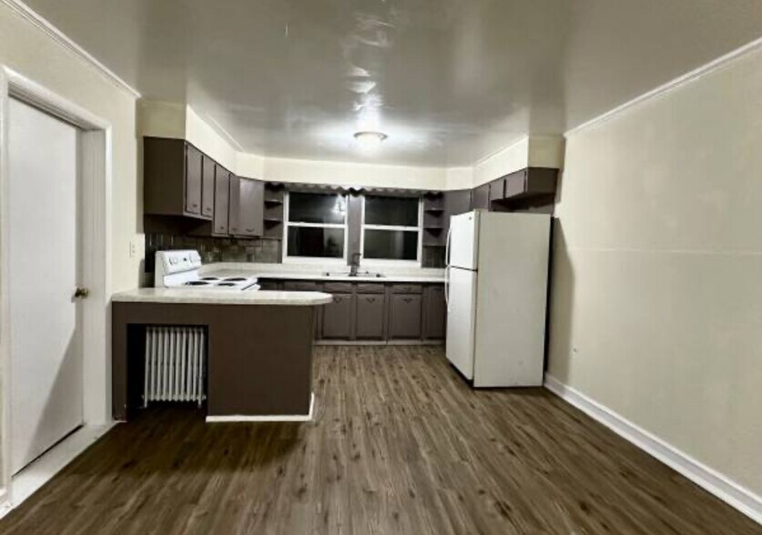 Building Photo - 2704 NY-199