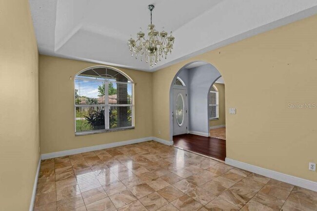 Building Photo - 2396 Nightingale Ln