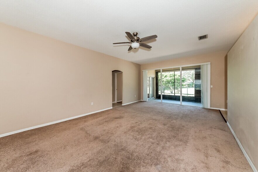 Building Photo - 3027 58th Terrace E