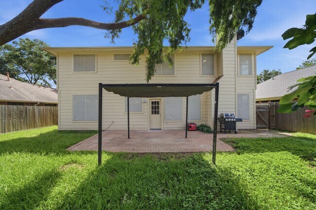 Building Photo - 14715 Plains River Dr